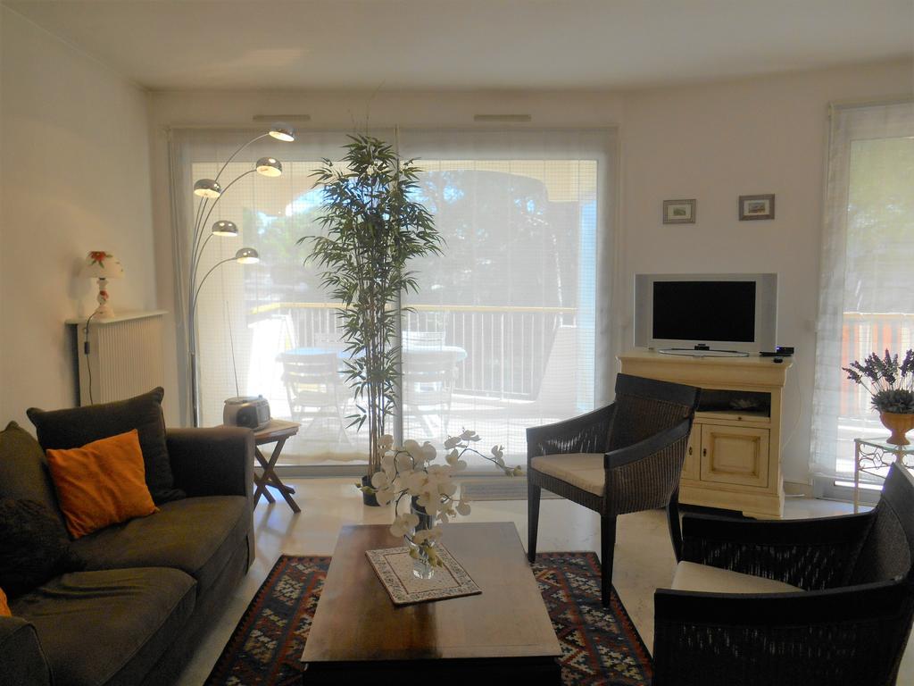 Apartamento 3 Rivieres - Parc Riviera C 6 Mandelieu Exterior foto